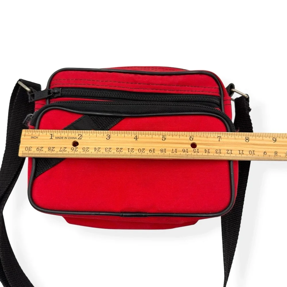 Lebo Voyager Vintage 90s Padded Mini Camera Bag Crossbody Bag Case Red